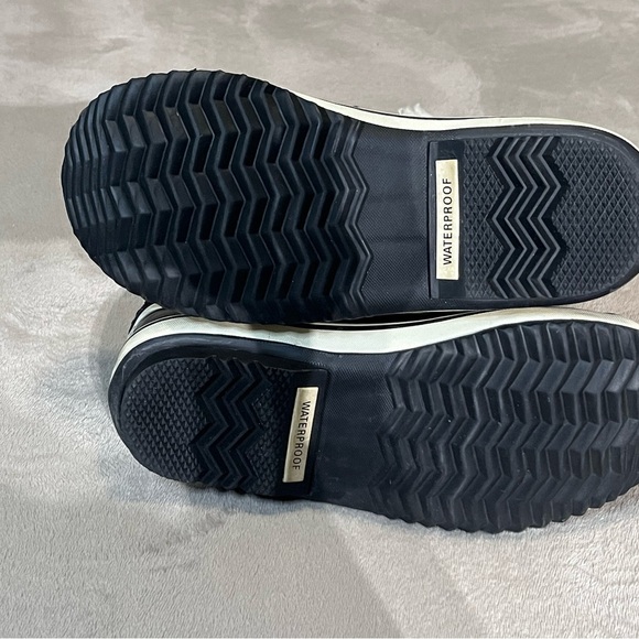 Sorel Carnival Winter Boot size 7.5 - Picture 5 of 16